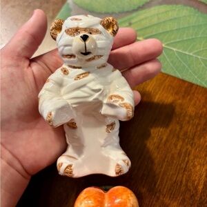 Ceramic Halloween Bear and Pumpkin Salt and pepper shakers